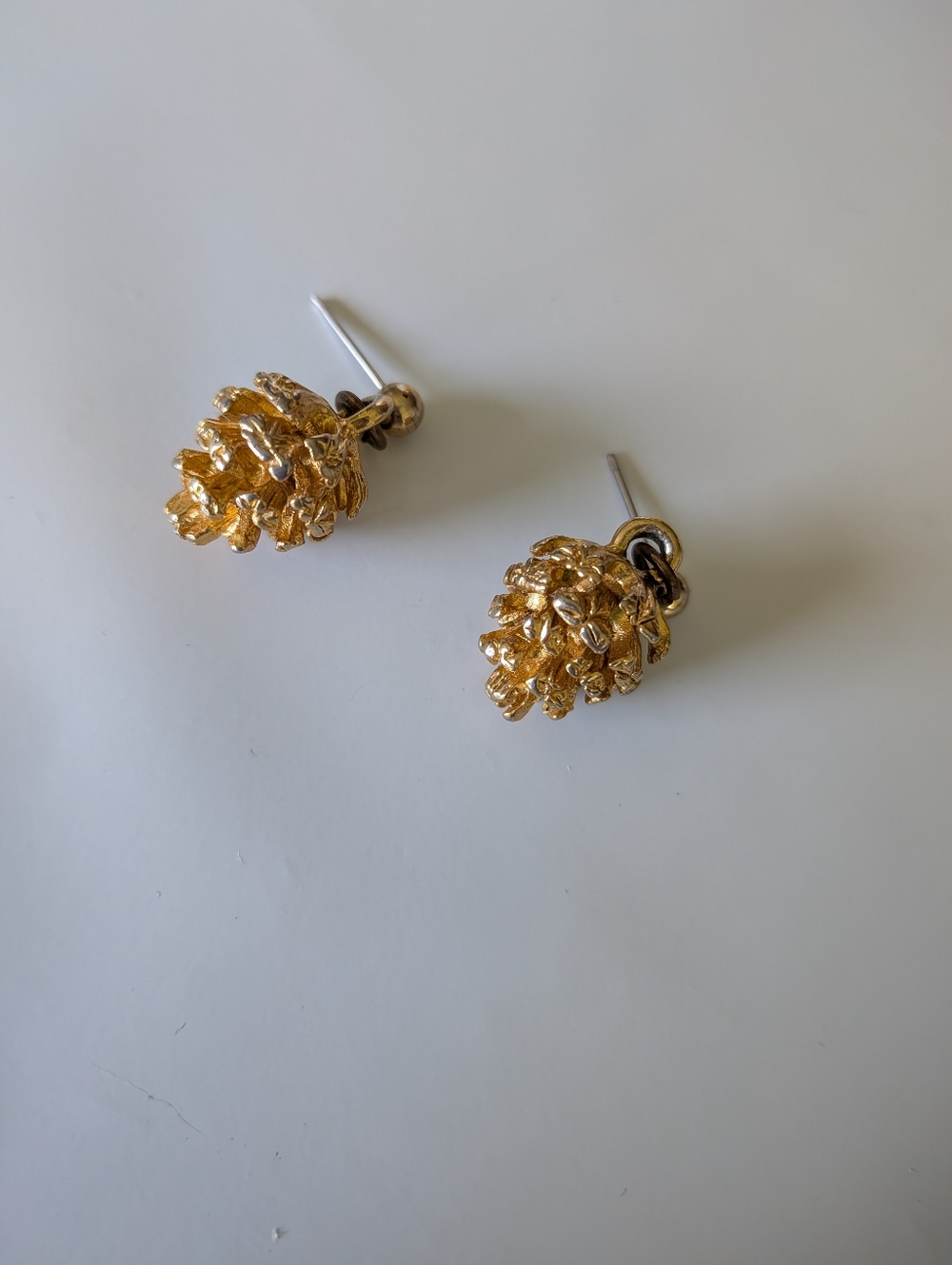 Gold Pinecone Pendant Necklace and Earrings Set - Picture 8 of 13
